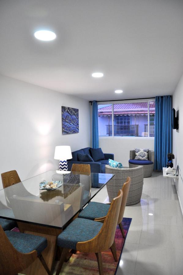 White Coral Apartasuites 公寓式飯店